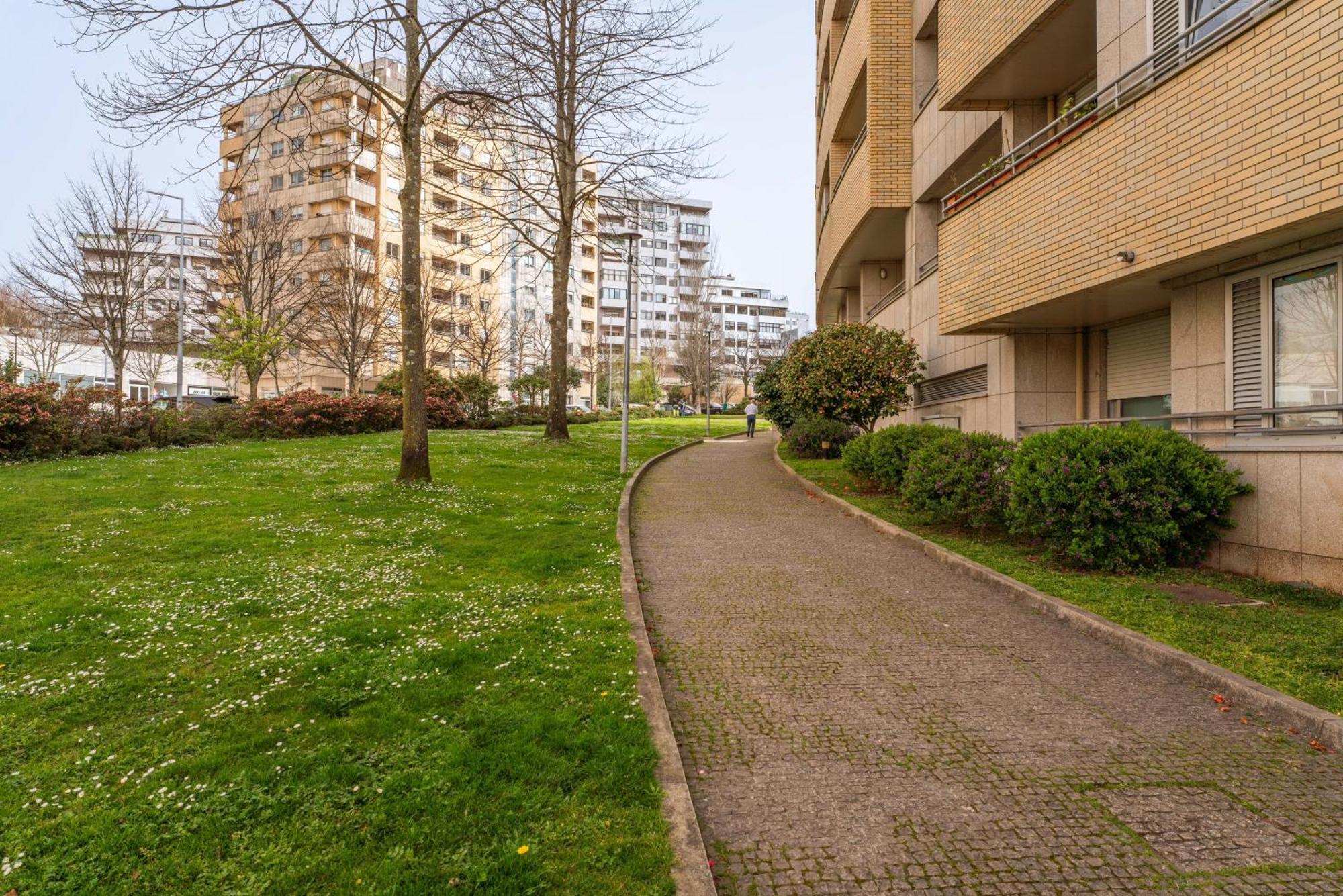 Apartment Qian Rio Douro 2Br Free Parking Порто Екстериор снимка